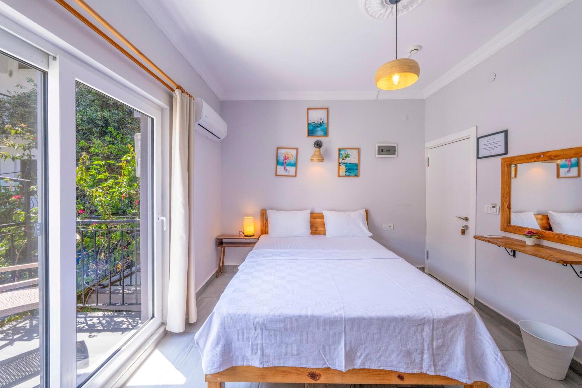 Larex Otel Kaş Eksteriør billede