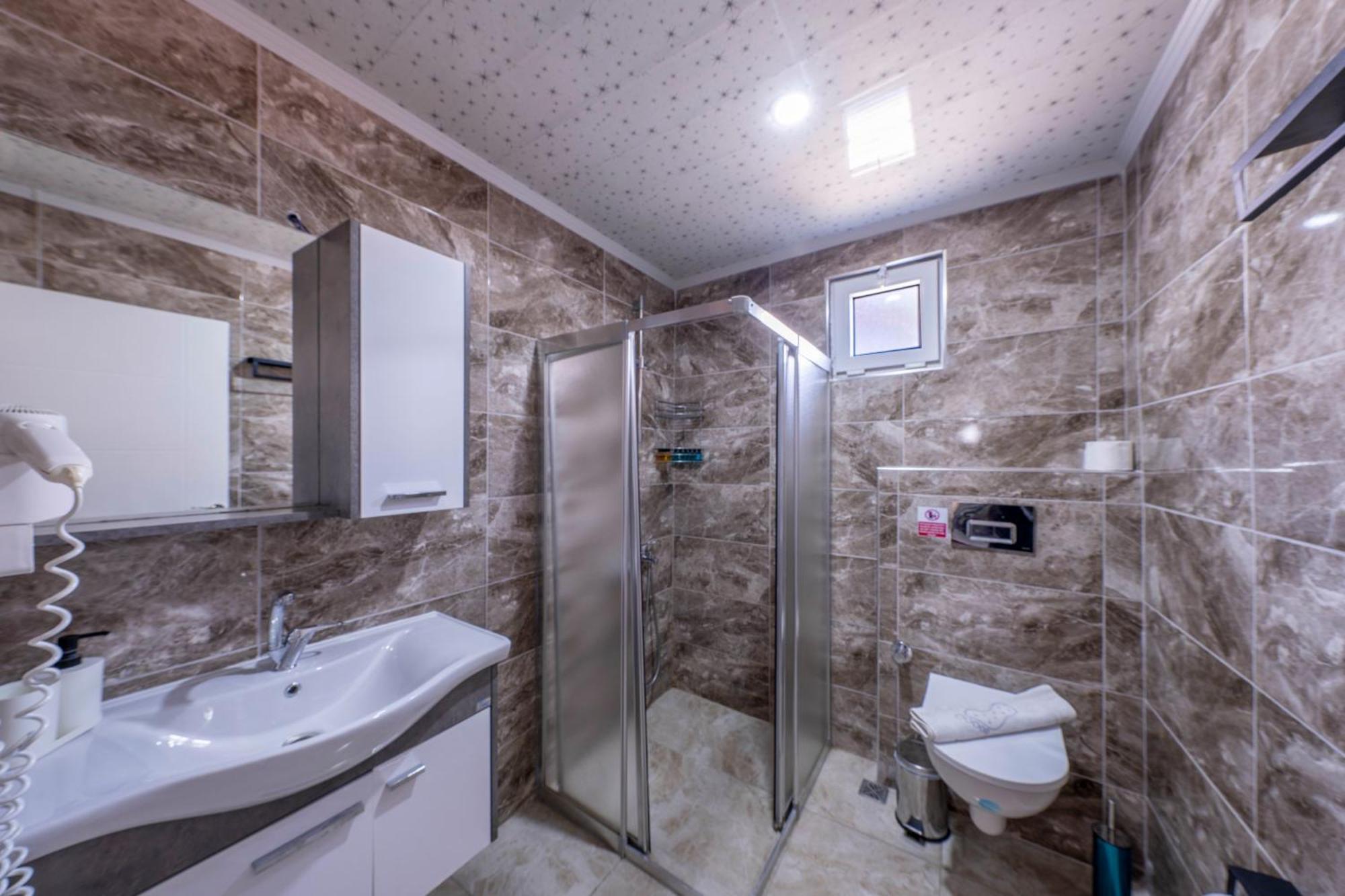 Larex Otel Kaş Eksteriør billede