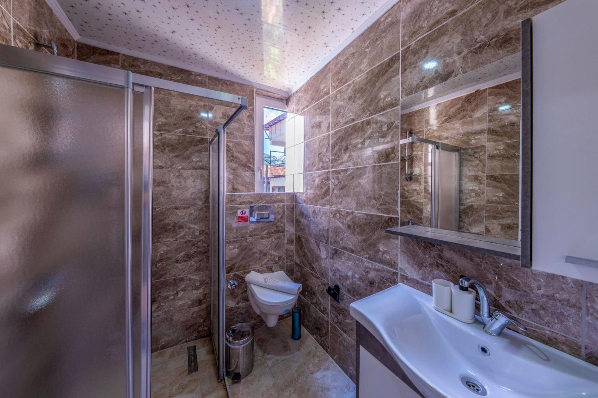 Larex Otel Kaş Eksteriør billede